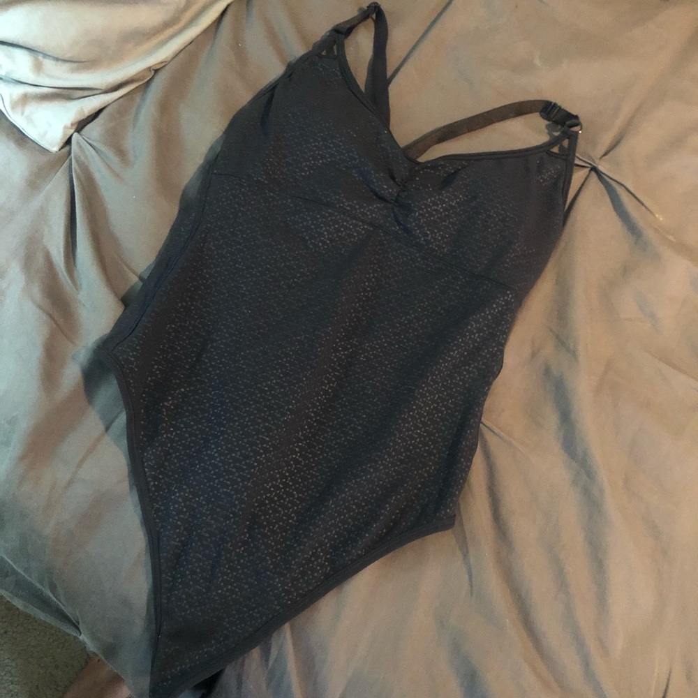 Black Lululemon leotard